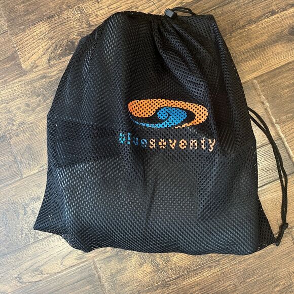 Blueseventy Reaction Womens Sleeveless Wetsuit Size WML Black Diving SwimwearTri - Picture 4 of 8